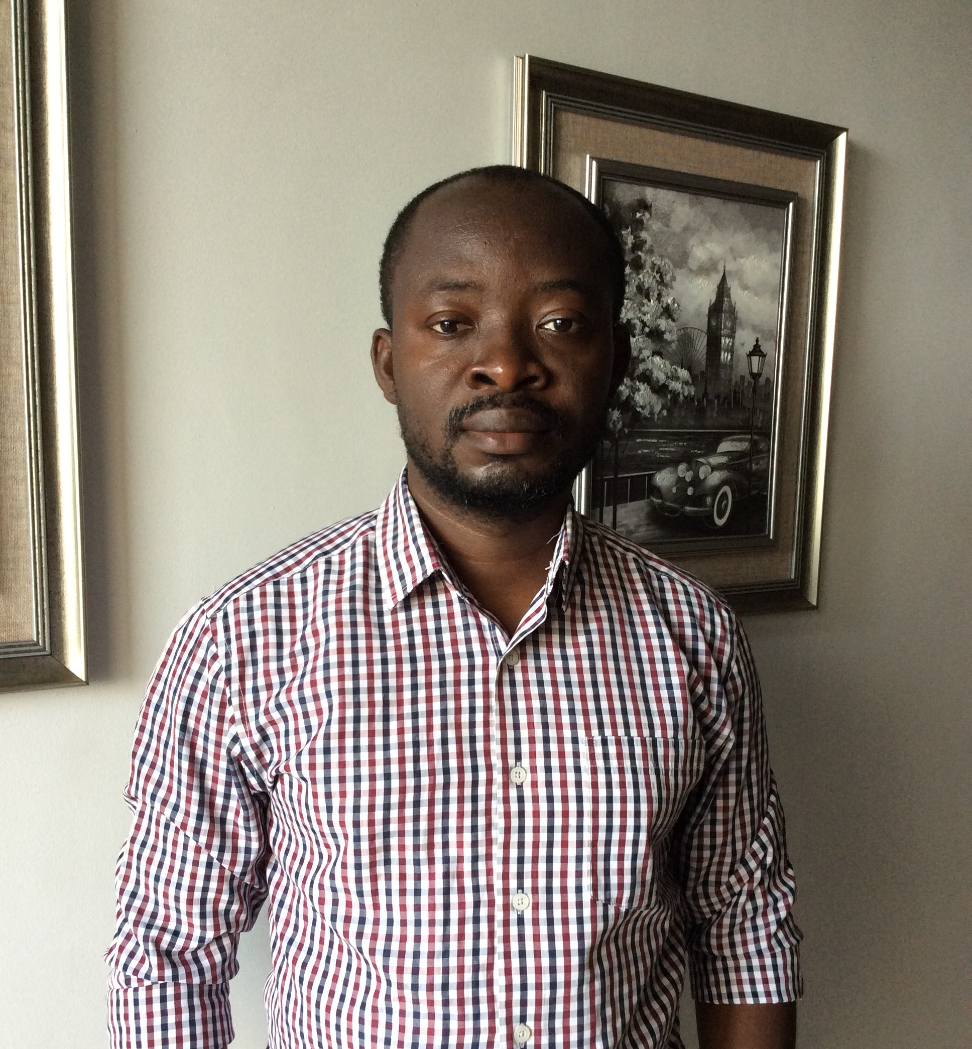 Dr Augustine Larweh Mahu