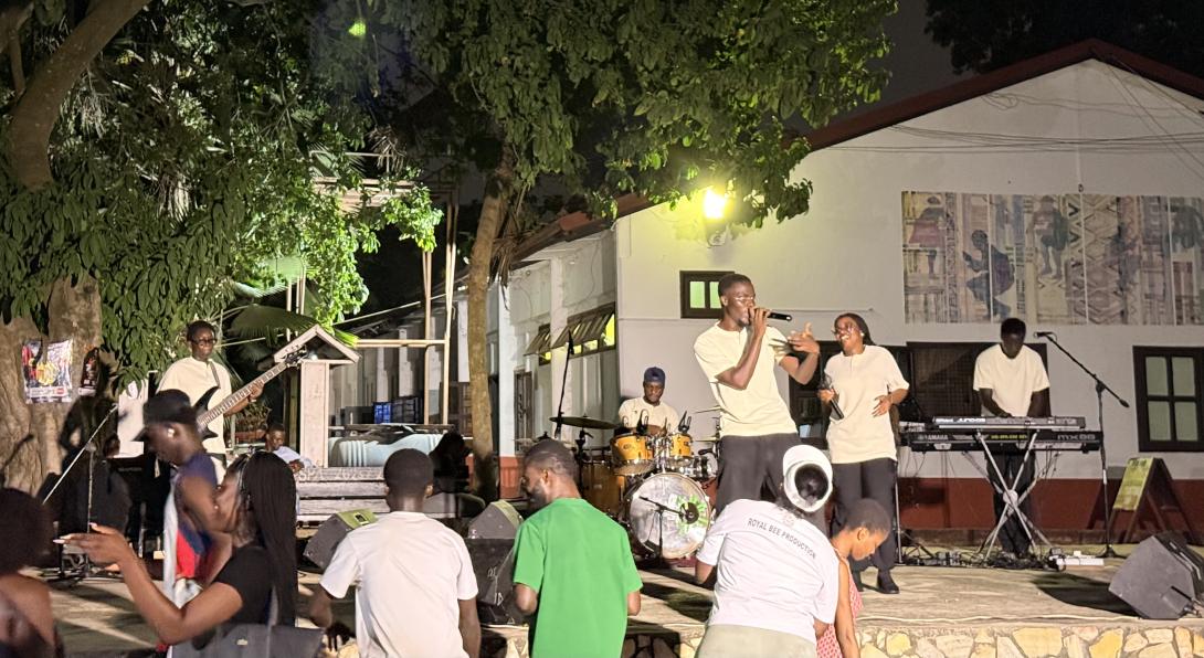 Bandless UG in Performance