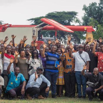 A group photo featuring the Provost, his entourage, and the staff of SIREC.