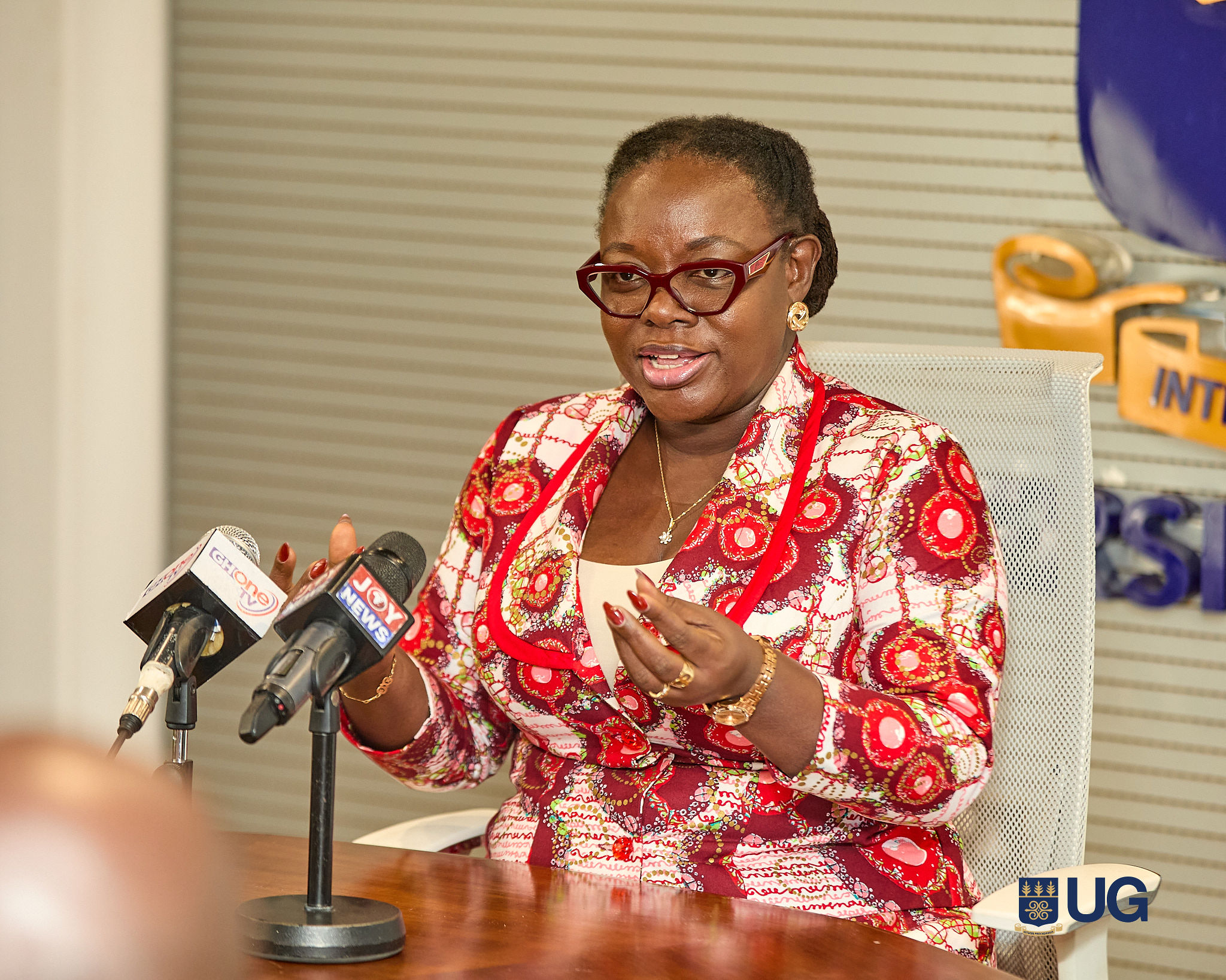 UG 1993 year group donates 10 brand-new laptops to support students’ digital access Vice-Chancellor, Prof. Nana Aba Appiah Amfo,