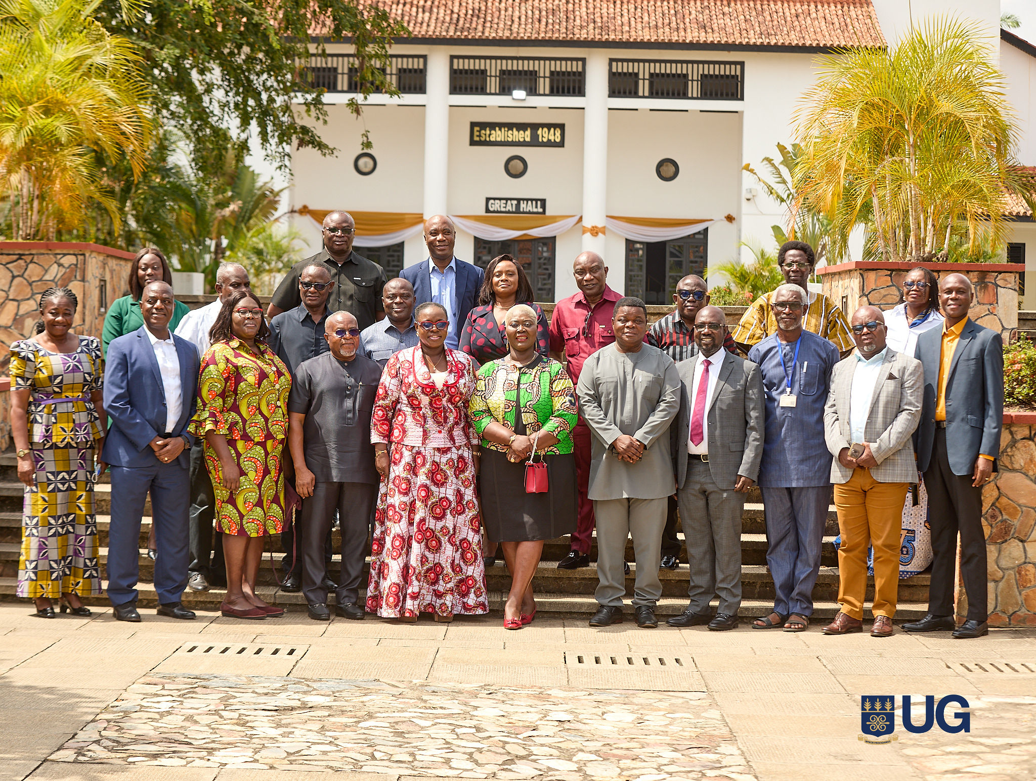 UG 1993 year group donates 10 brand-new laptops to support students’ digital access UG 1993 year group donates 10 brand-new laptops to support students’ digital access
